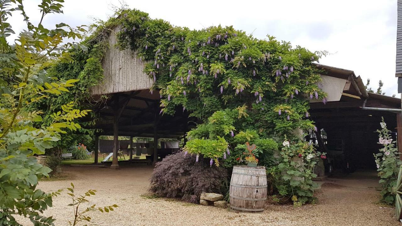 La Ferme De Kerhors 호텔 Tréméoc 외부 사진